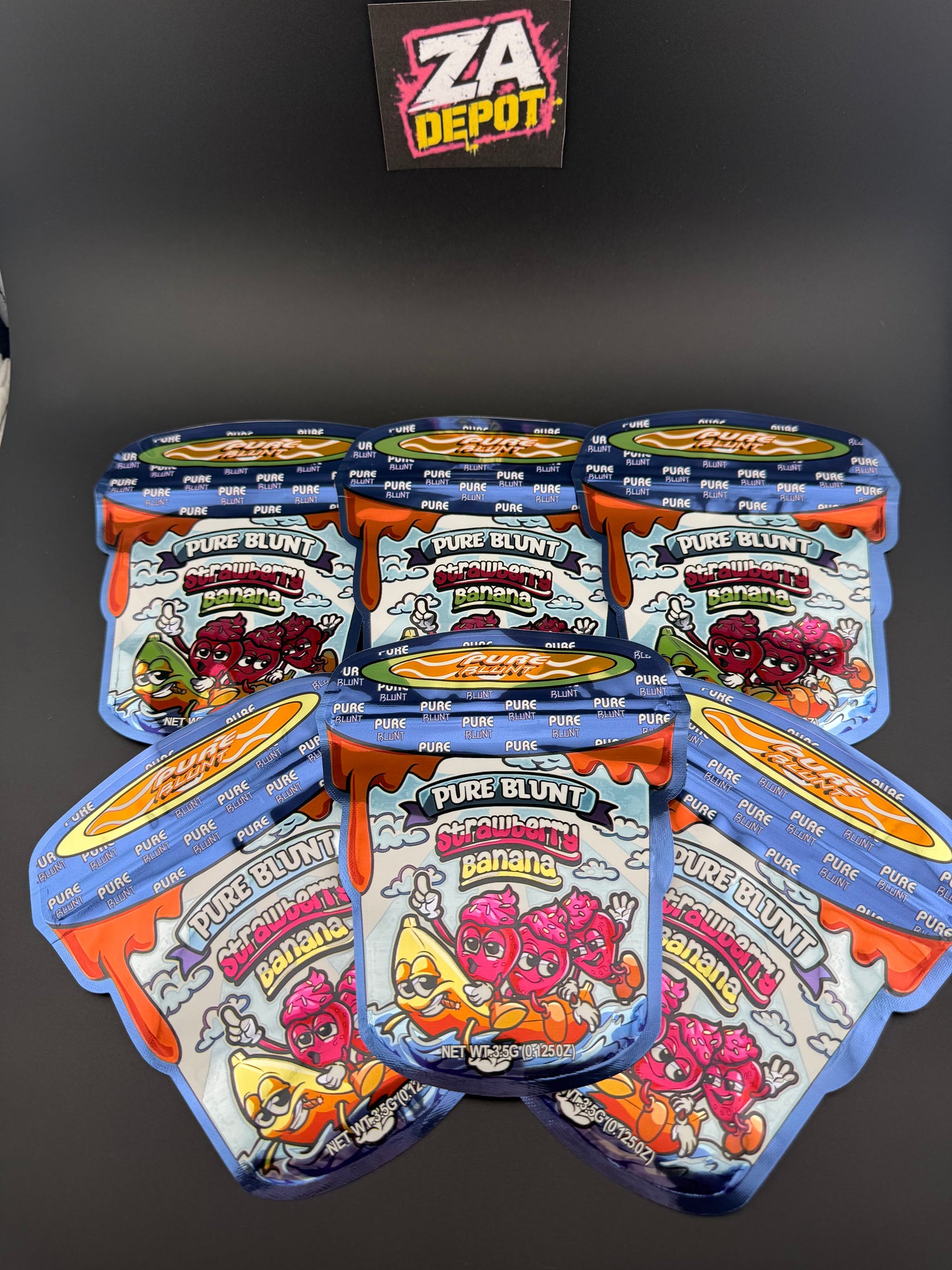 Pure Blunt Strawberry Banana Exotic 3.5 Bags 50pk
